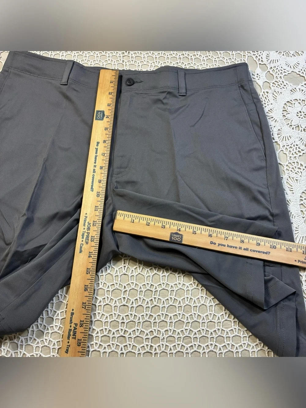PGA Tour Mens Golf Shorts Size 38 Gray Stretch Flat Front Performance Chino